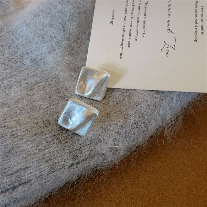 Women's Minority Fashion Brushed Sier Metal Texture Quality Light Stud Earrings