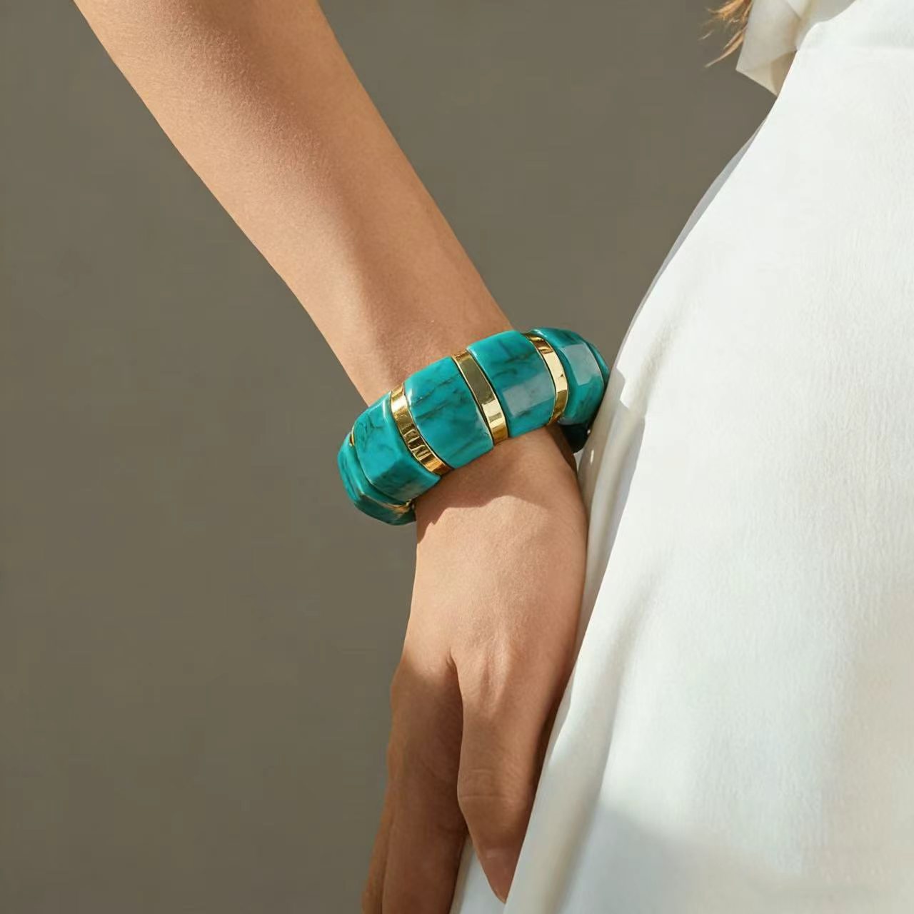 Women's Fashion Vintage Acrylic Elastic Elegant Bracelet