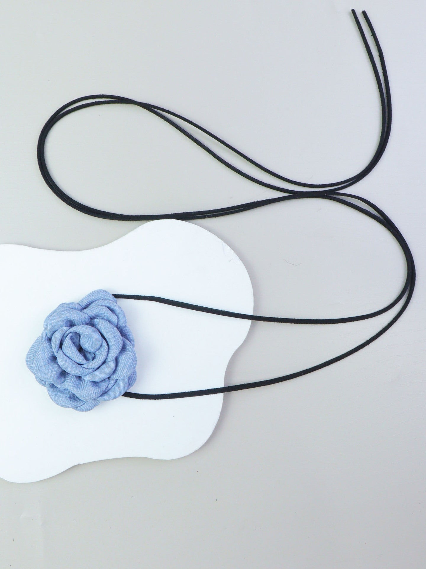 Women's Flower Strap Three-dimensional Rose Collar French Necklace