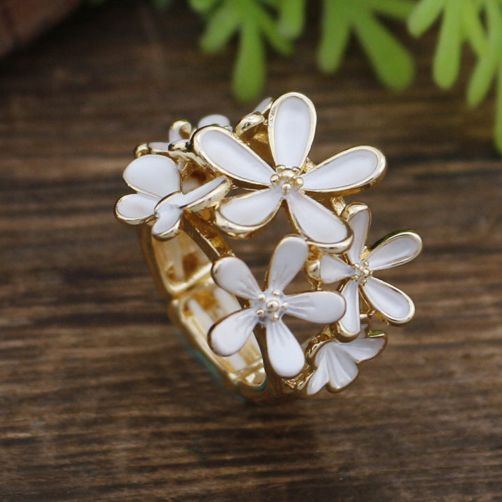 Women's Enamel Irregular Small Flower Elastic Fashion Rings