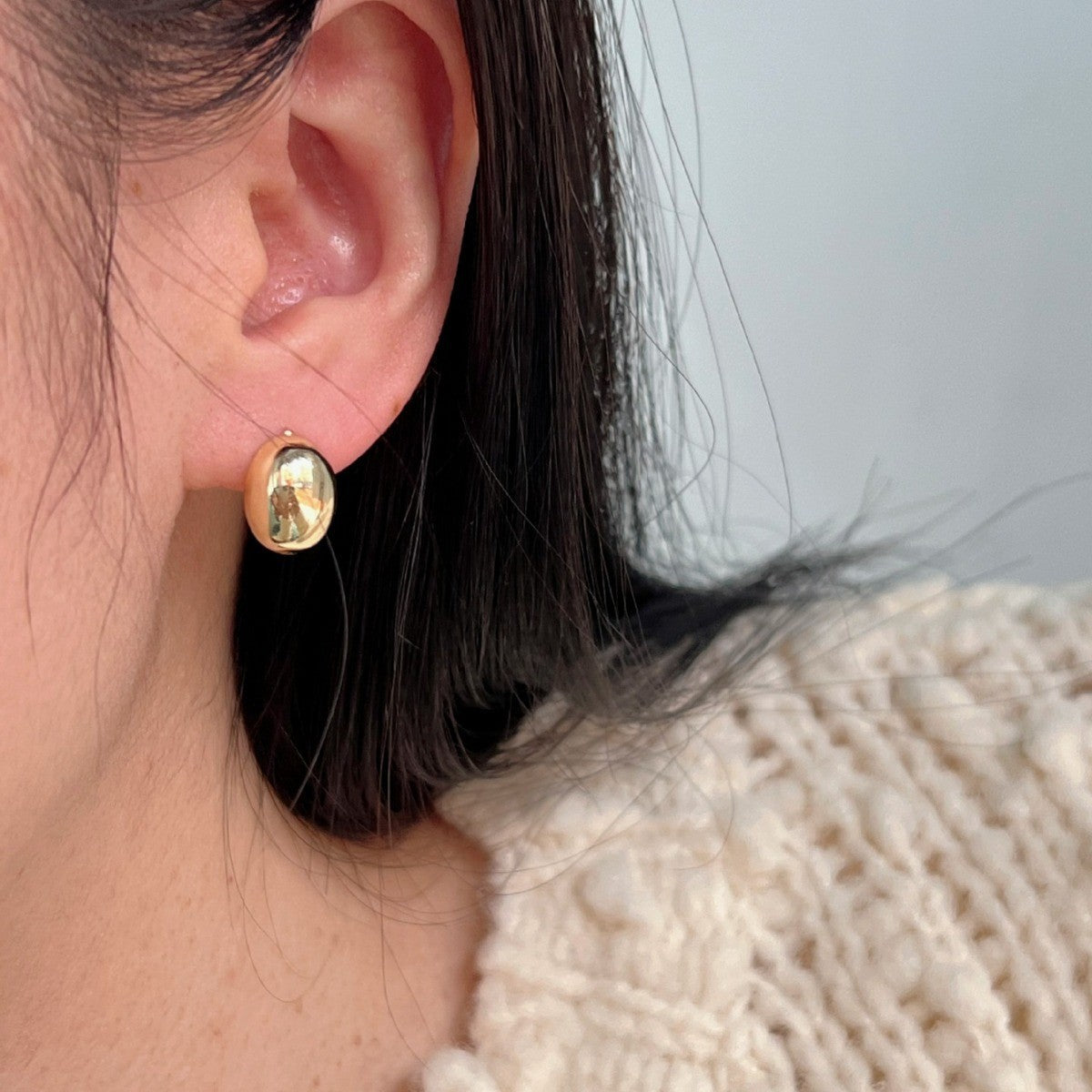 Women's Korean Fashion Temperamental Minority Design Style Petite Stud Earrings