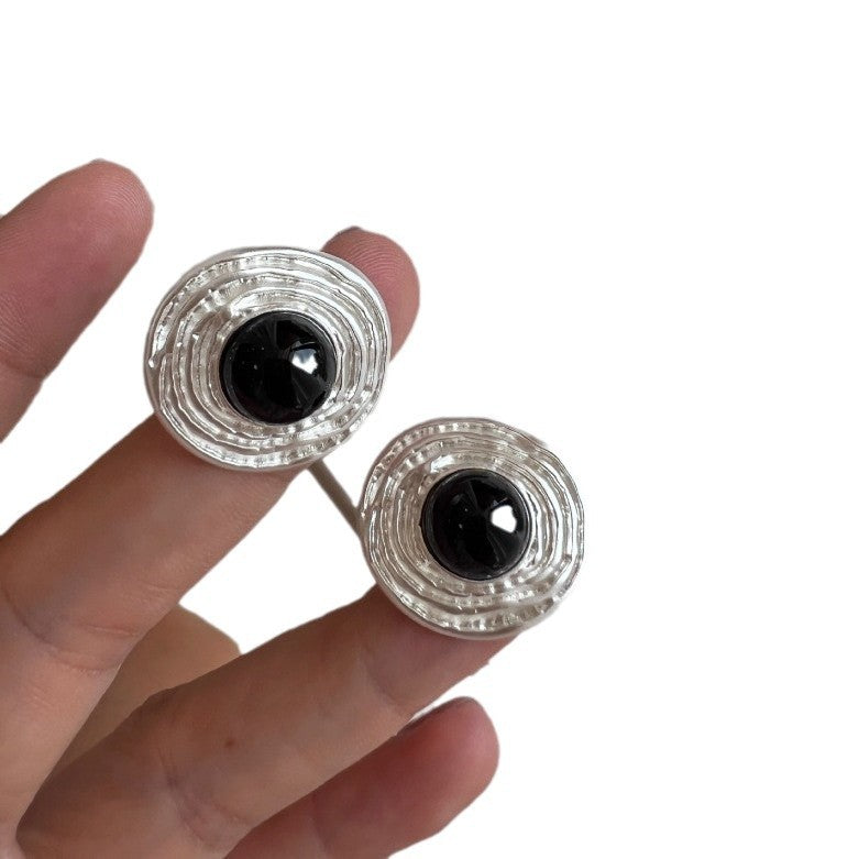 French Style Elegant High Sense Black Stud Earrings
