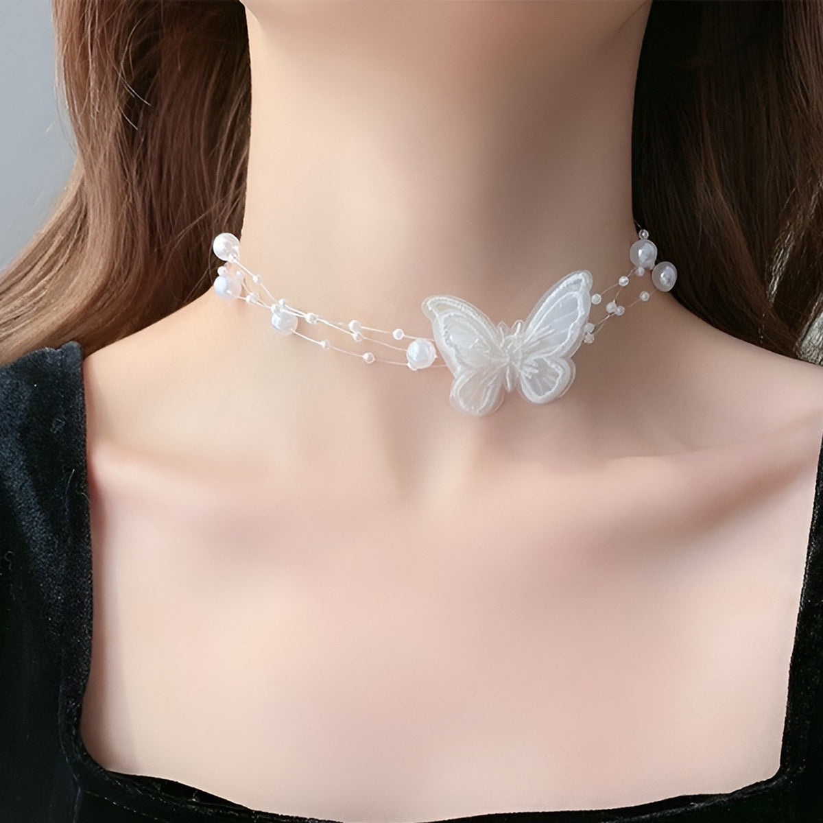 Women's Style Fish Thread Woven Hollow Tulle Necklaces