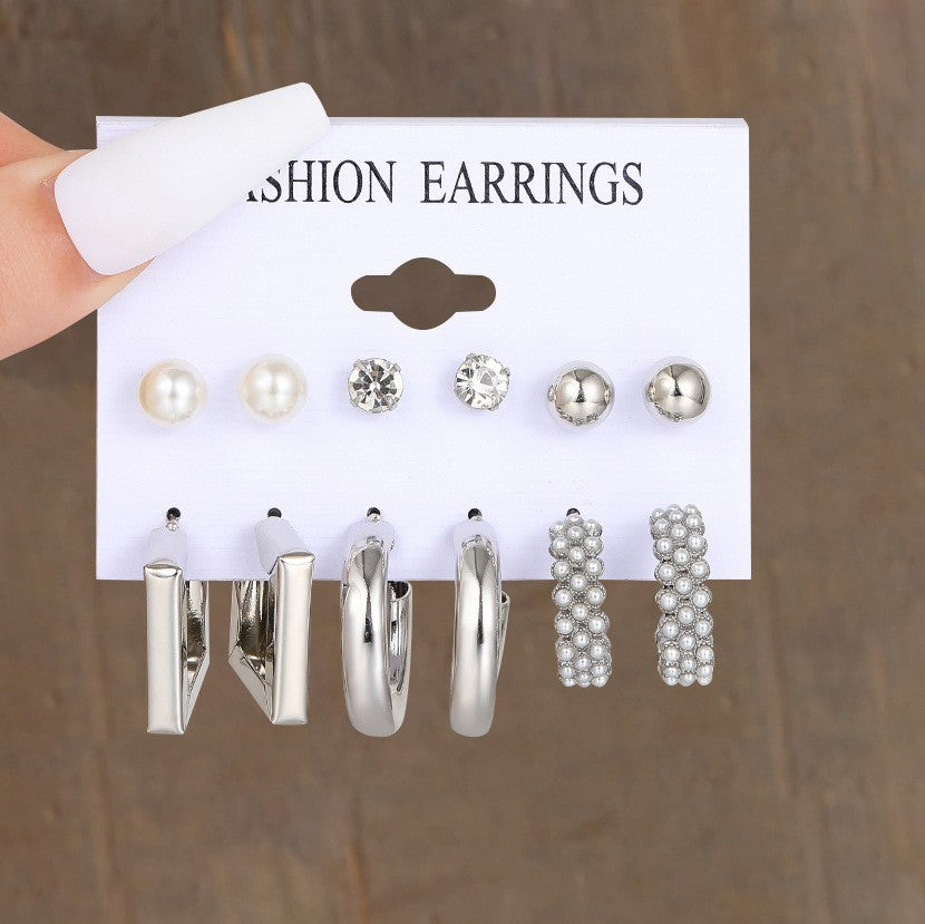 Retro Diamonds Pearl Butterfly Enamel Suit Fashionable Earrings