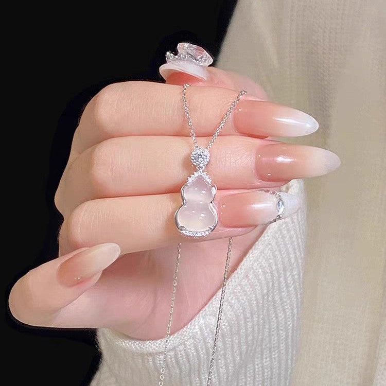 Light Luxury Minority National Style Clavicle Necklaces
