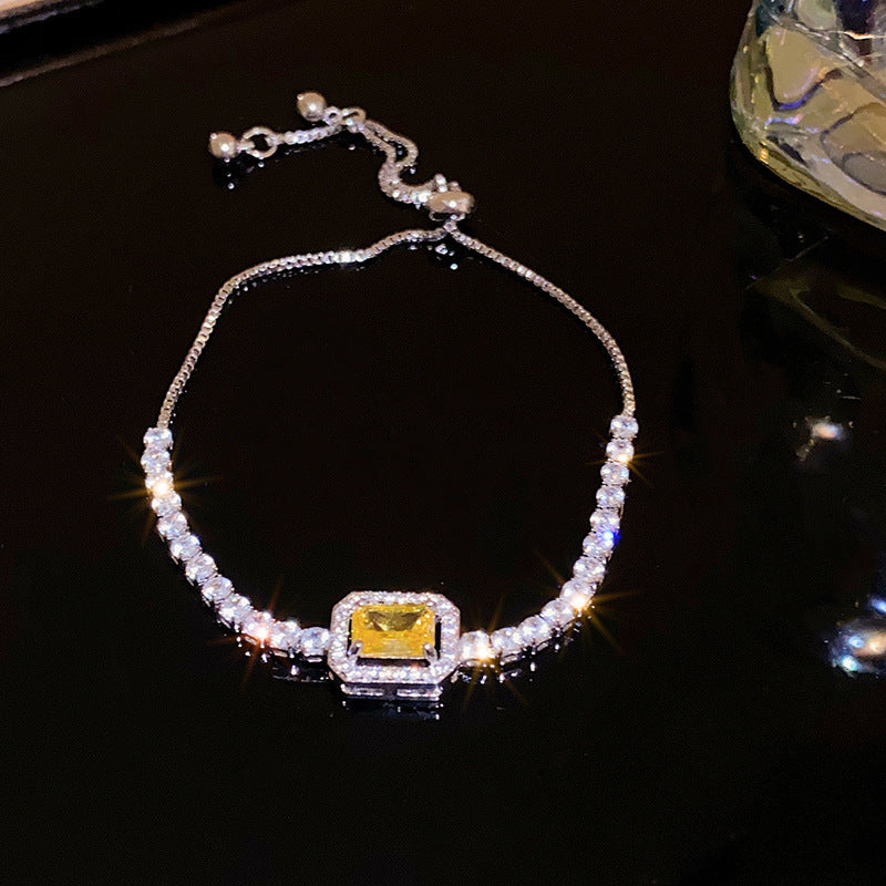 Women's Oval Leaf Small Fresh Gentle Temperament Light Luxury High Sense Bracelet
