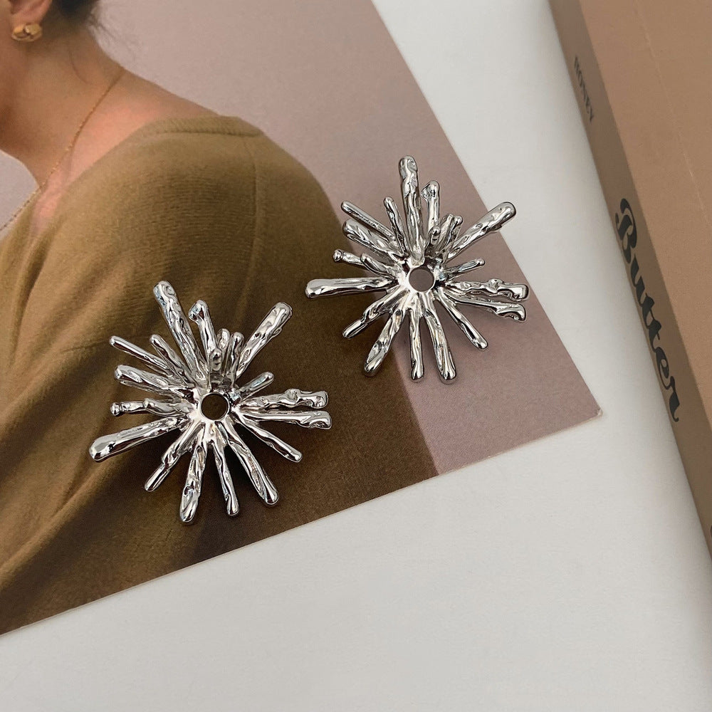 Women's Shot Western Style Fashion Artistic Retro Irregular Earrings