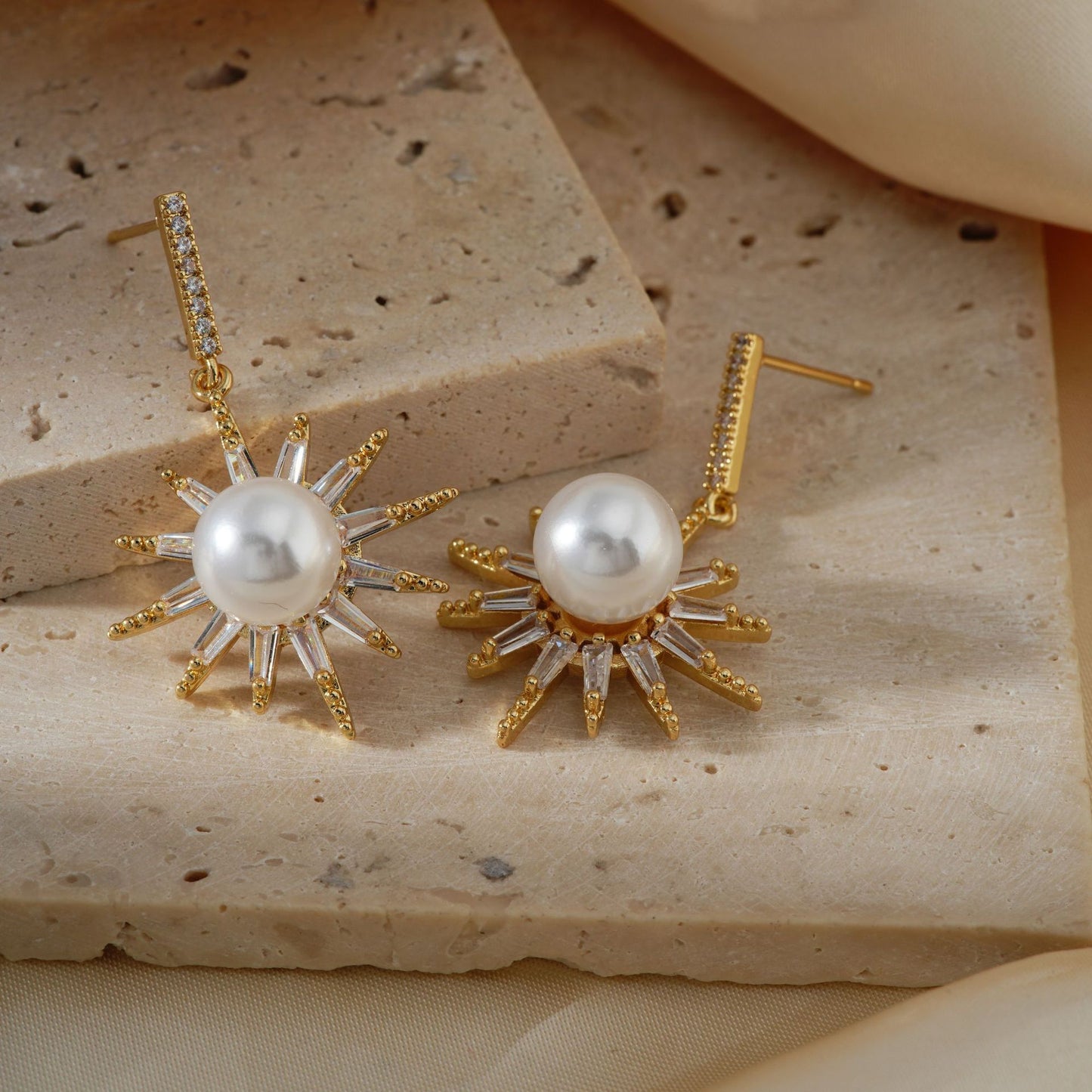Korean Style Fashionable Exquisite Pearl Niche Rings