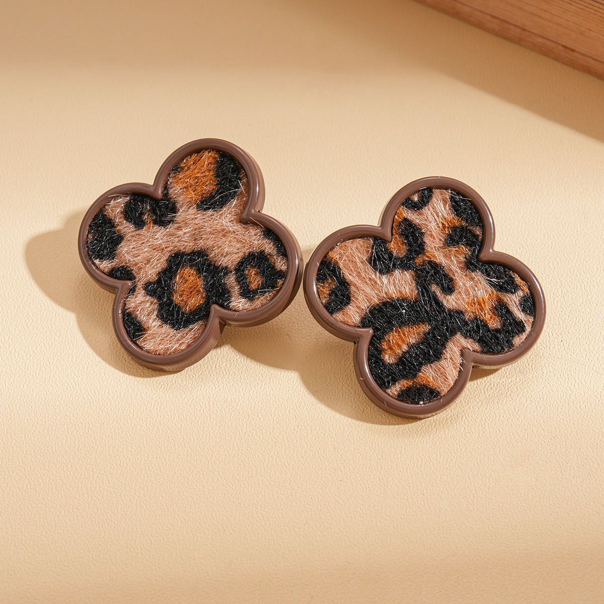 Chinese Style Coffee Color Wooden Bead Light Luxury High-grade Mori Rings