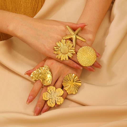 Women's Design Texture Round Fashion Temperament Gold Big Rings