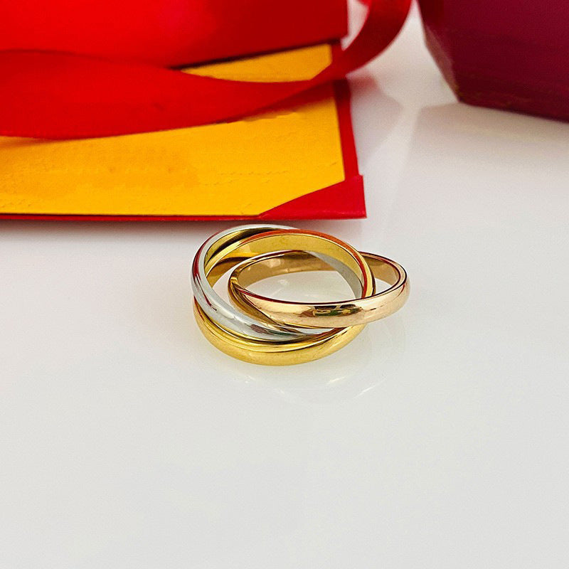 Khaki Three-ring Three-color Plated Couple Hand Rings