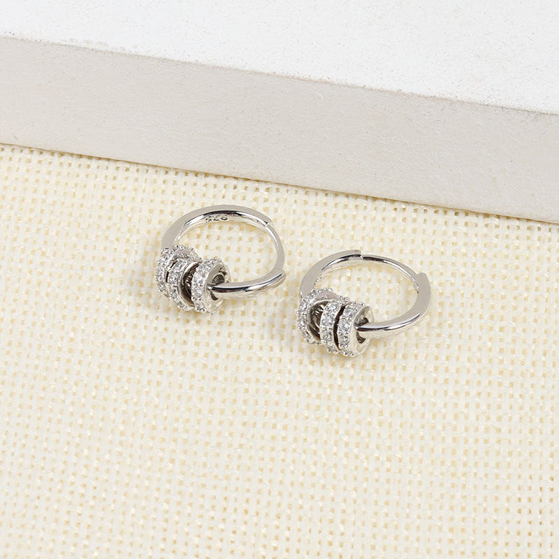 Women's Retro Diamonds Multiple Ways To Wear Circle For Simple Personality Stud Earrings