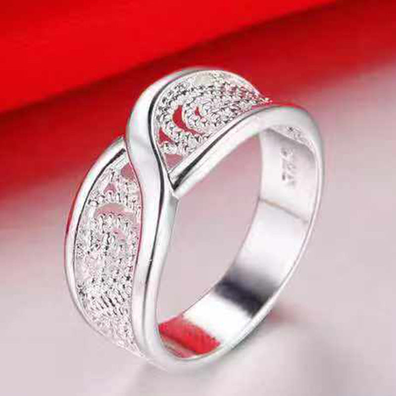 Fresh Female Popular Fashion Banquet Hand Rings