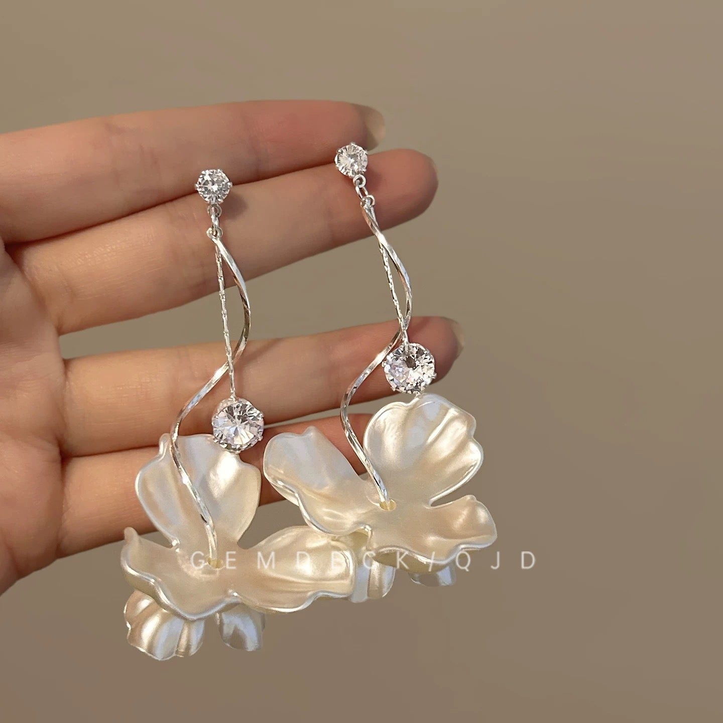 Needle Raffia Fabric White Flower Light Luxury Rings