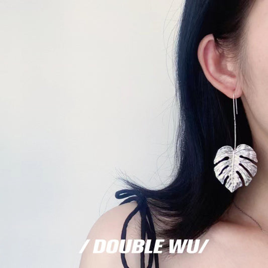 Vintage Alloy Long Leaf Hollow Metal Earrings
