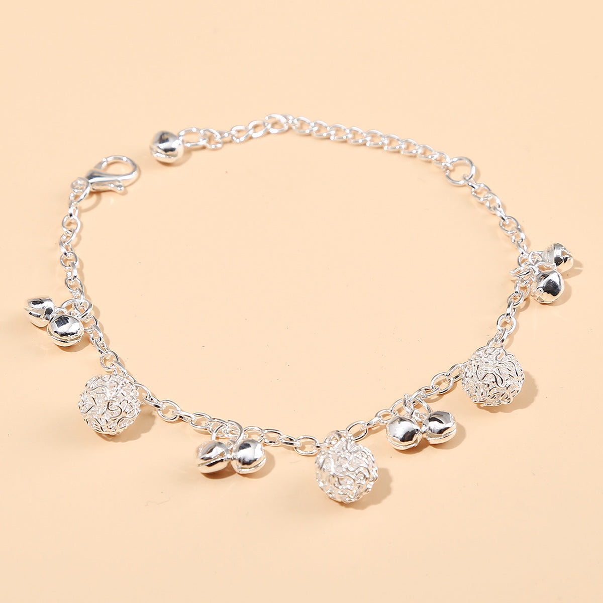 Women's Scenic Spot Imitation Sier Hollow Ball Bell Bracelet