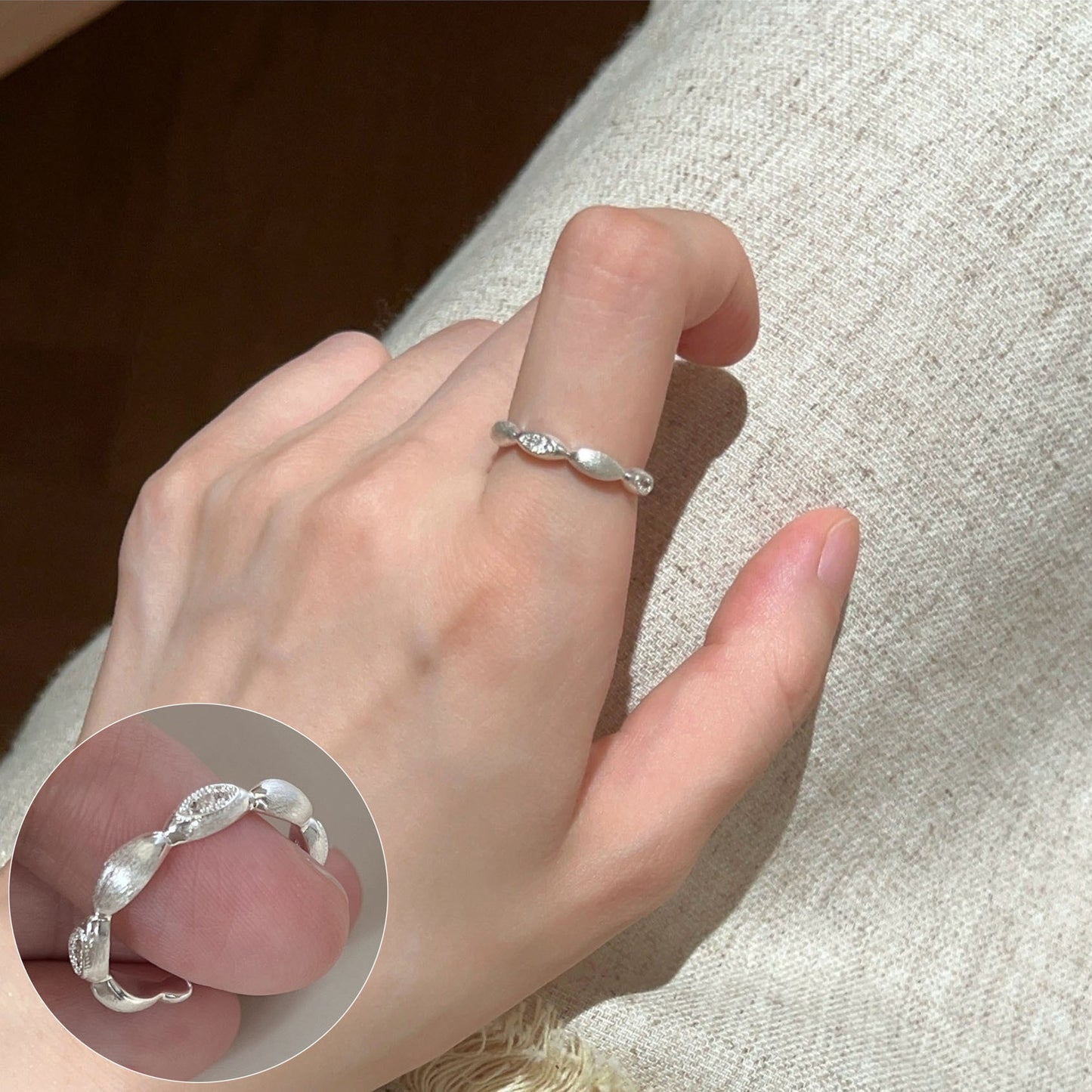 Women's Geometric Fashion Twisted Open-end Personality Hip Rings