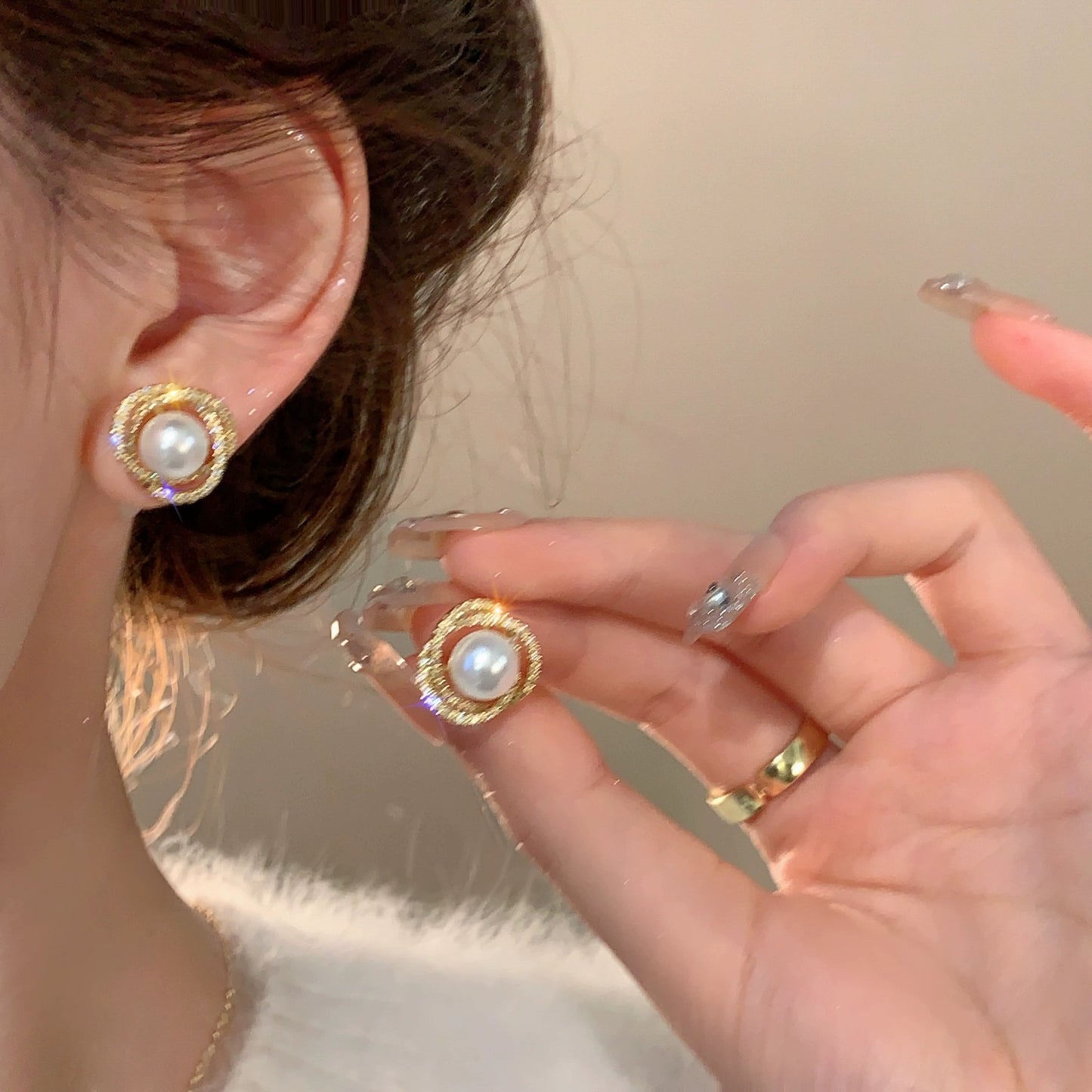 Women's Blue Flower For Spring Light Luxury High-grade Niche Stud Earrings
