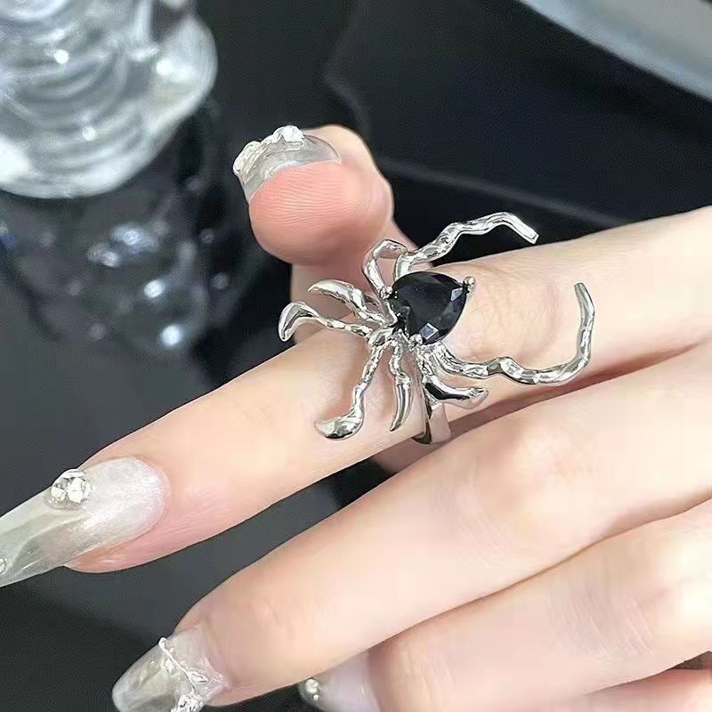 Retro Black Gem Spider Nail Niche Design Cold Wind Open Ring