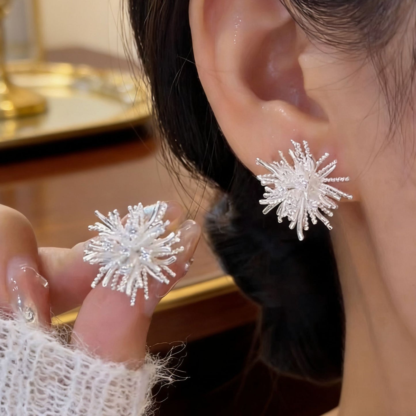 Niche Elegant Wild Personality Affordable Luxury Style Stud Earrings