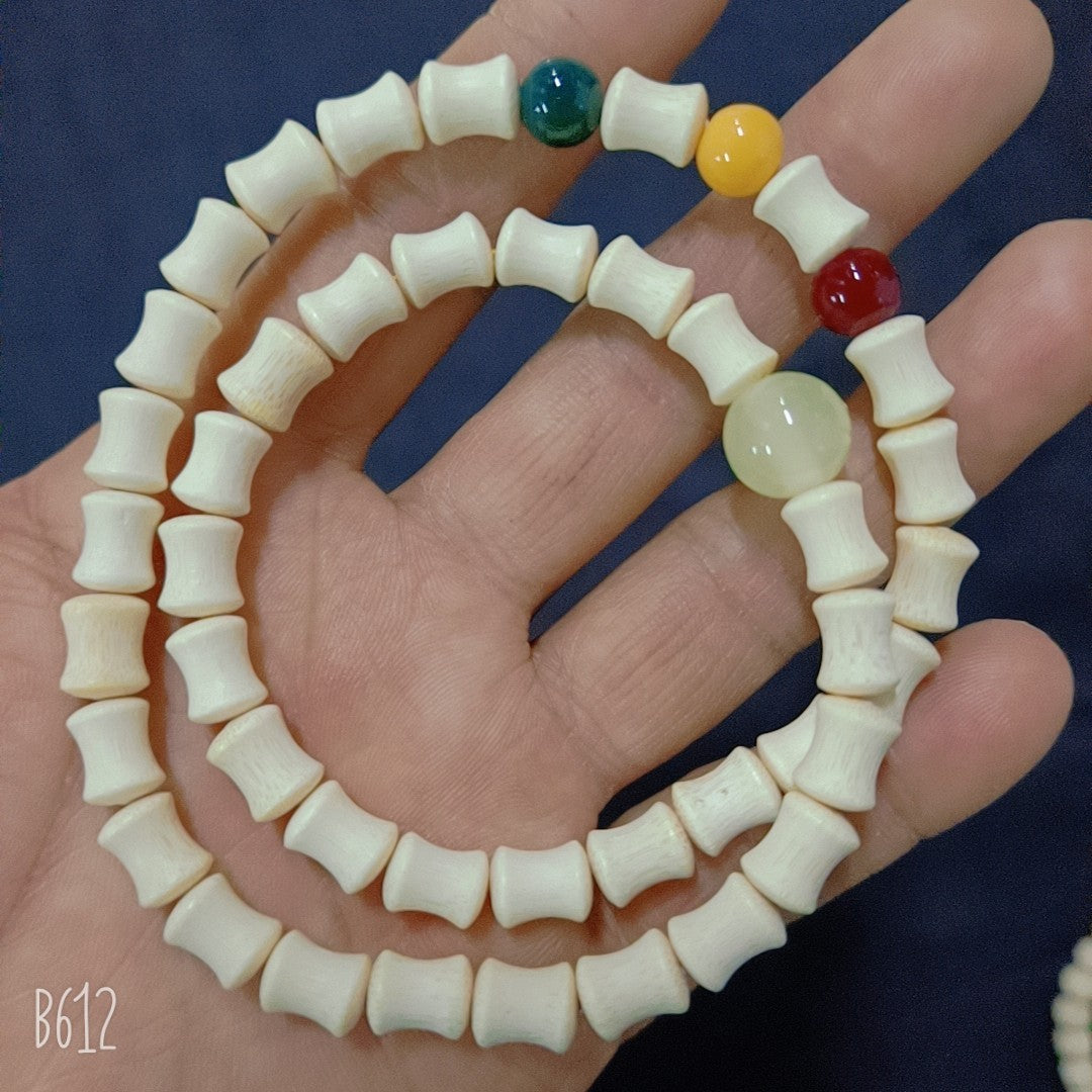 Stall Hand-woven Red Rope Bell Ethnic Bracelet