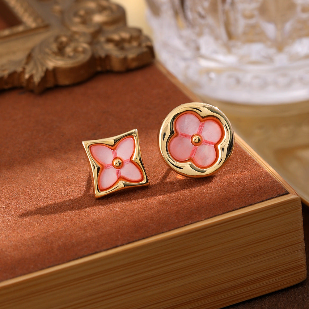 Shell Four-leaf Clover Irregular Ear Simple Light Rings