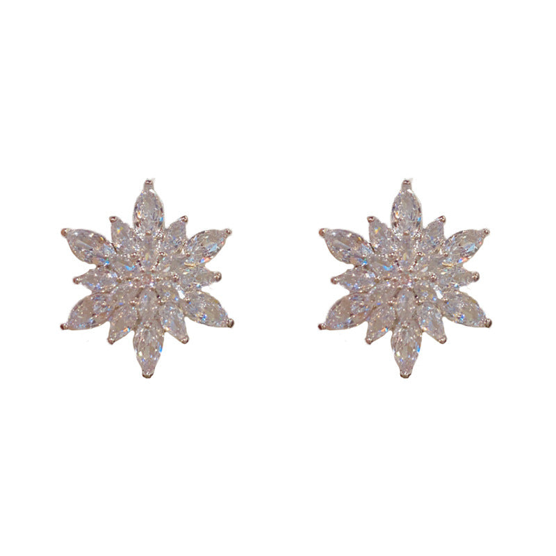 Snowflake Ear Female Temperament Affordable Luxury Fashion Personality Generous Sier Stud Earrings