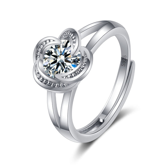 Four-leaf Clover Design Rhinestone Gift Moissanite Ring