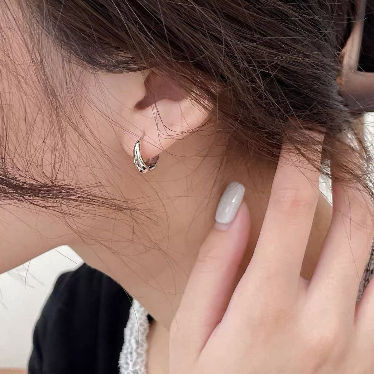 Metal Circle Tide Niche Design Advanced Earrings