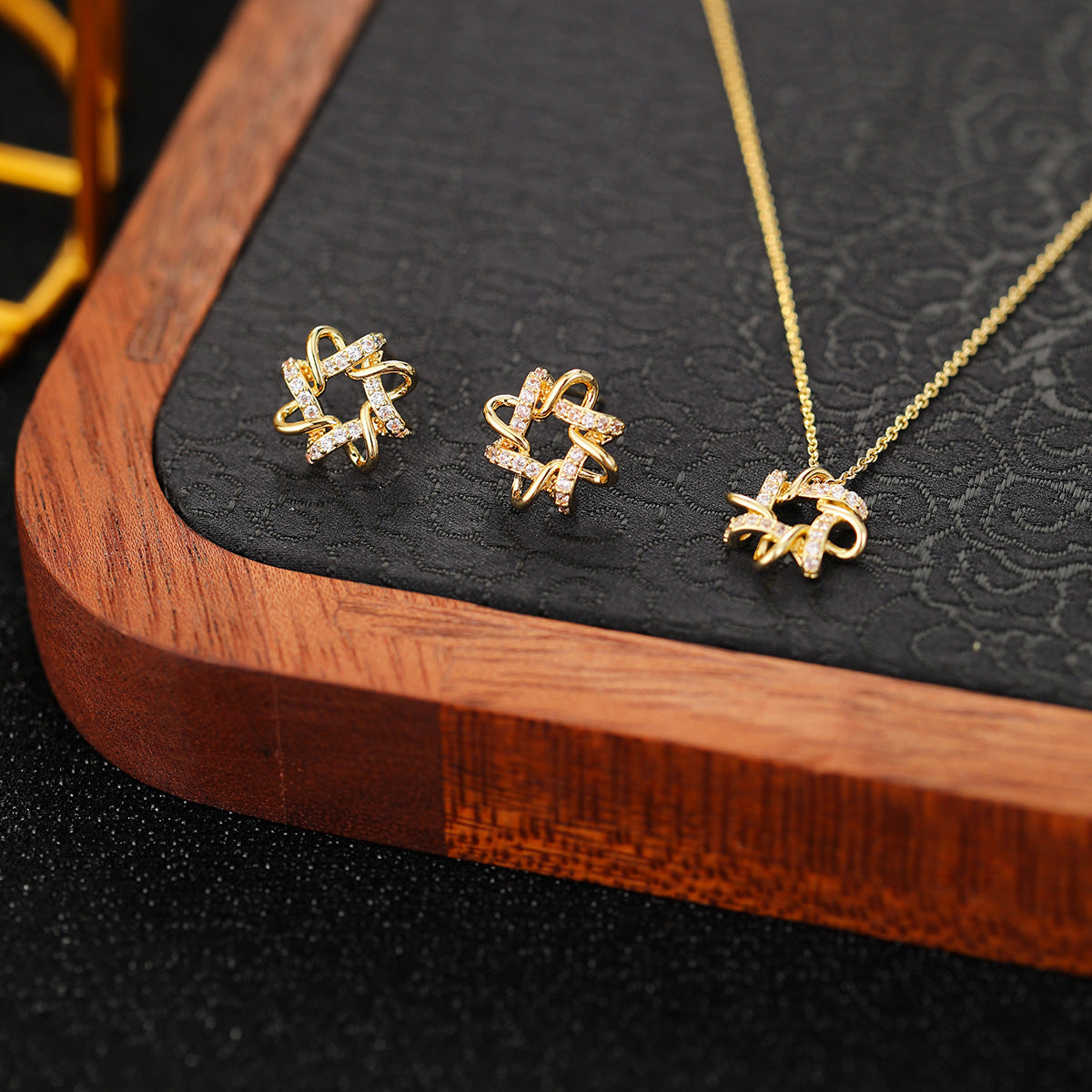 Glamorous Comfortable Two-piece Affordable Luxury Fashion Jewelry Set