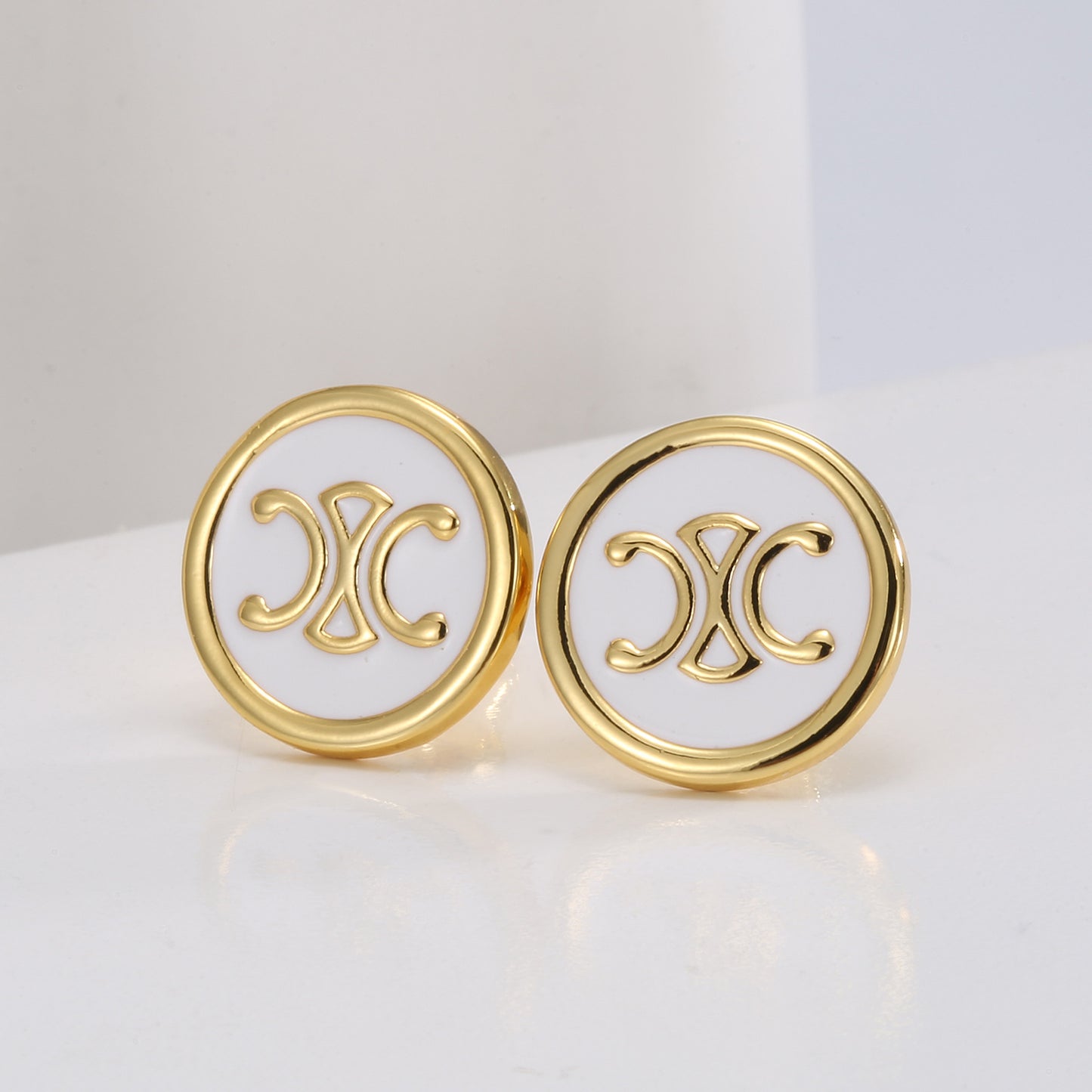 Women's Aloofness Style Suit Design Delicate Diamond Elegant Earrings