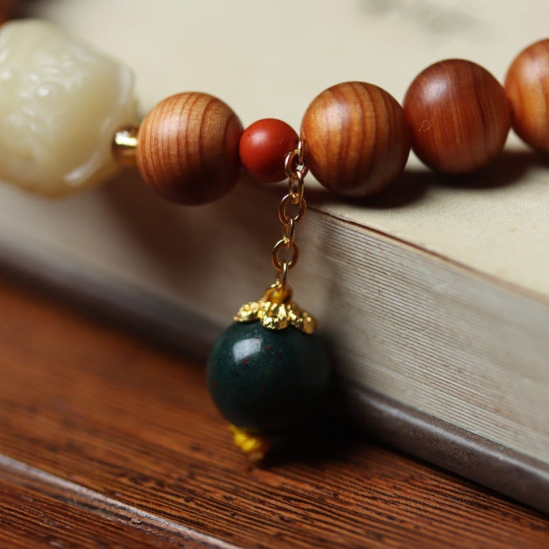 Women's & Men's Material Thuja Rosary Boxwood Lotus Seedpod Buddha Bracelet