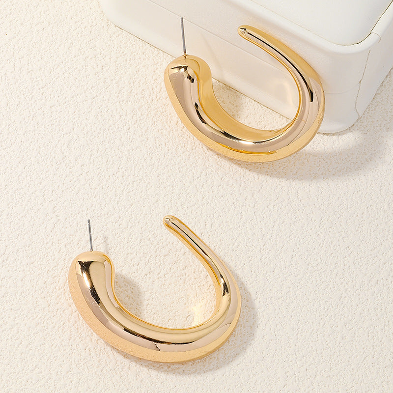Women's Retro High Sense Ear Fashion Simple Earrings