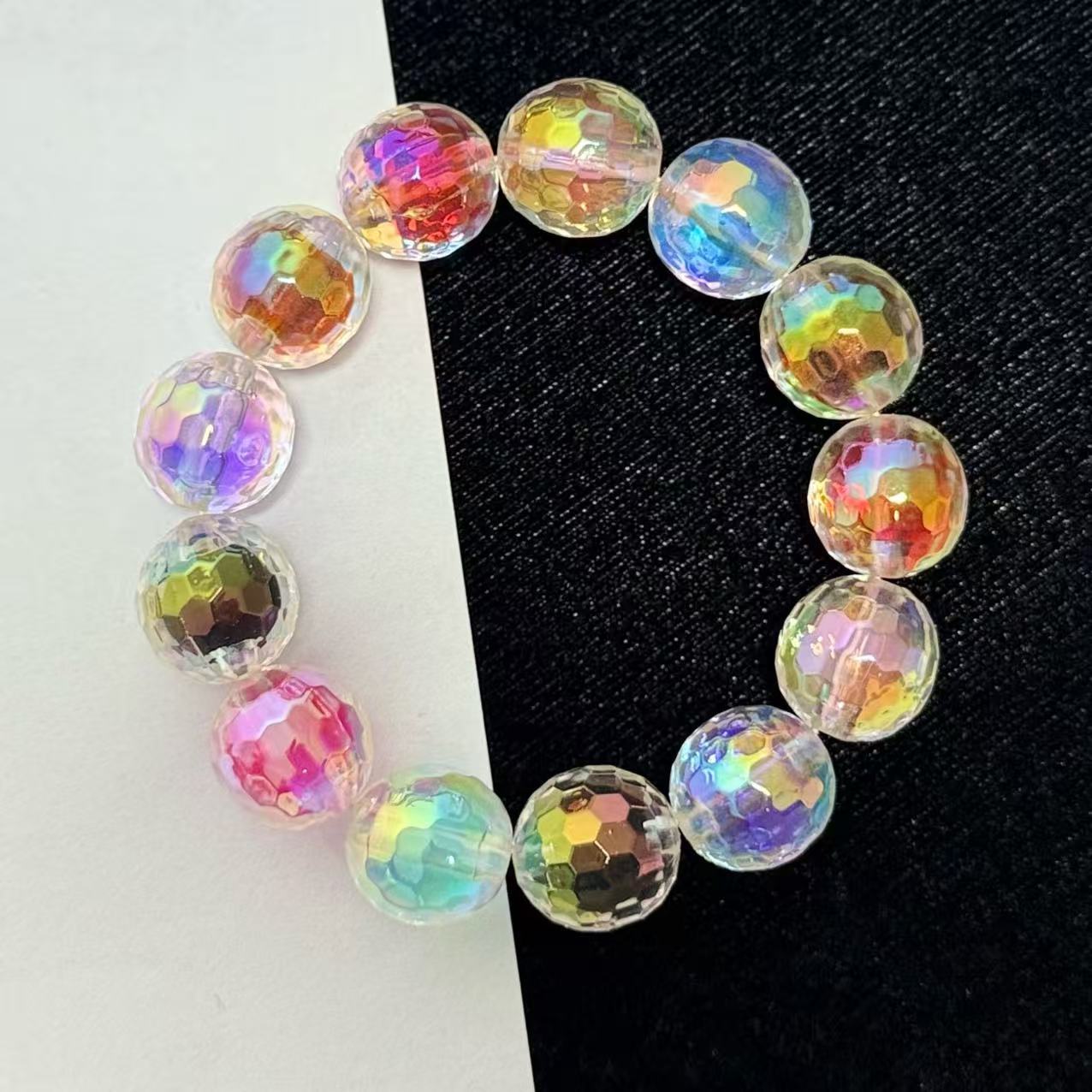 Women's Cut Acrylic Light Luxury Dopamine Crystal Bracelet