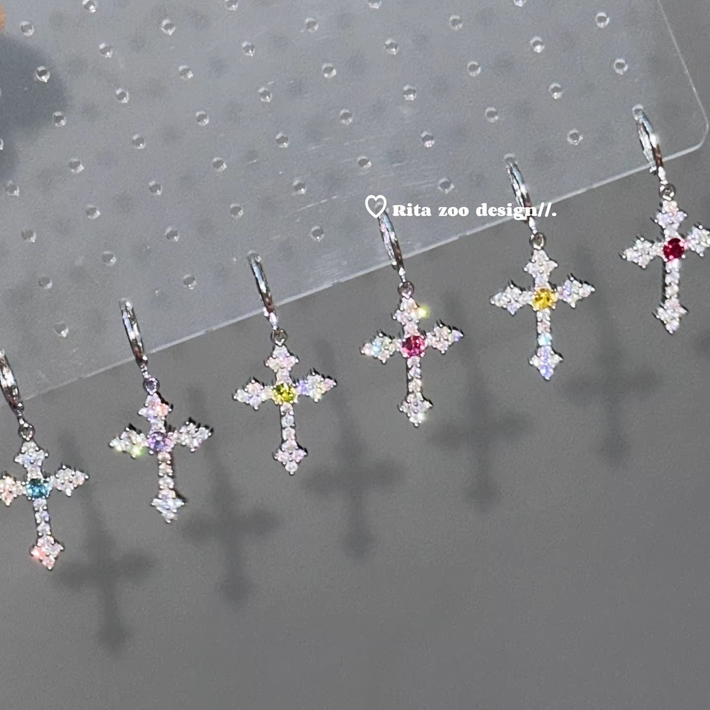 Women's Sparkling Full Rhinestone Cross Clip Niche Temperament Design Rings