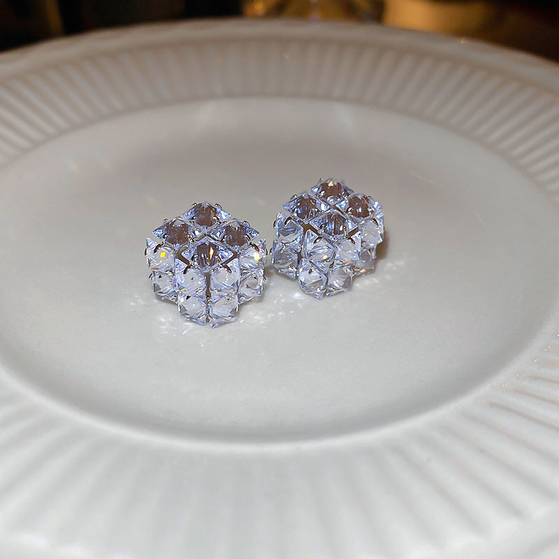 Korean Style White Zircon High-grade Simple Personalized Design Sense Earrings