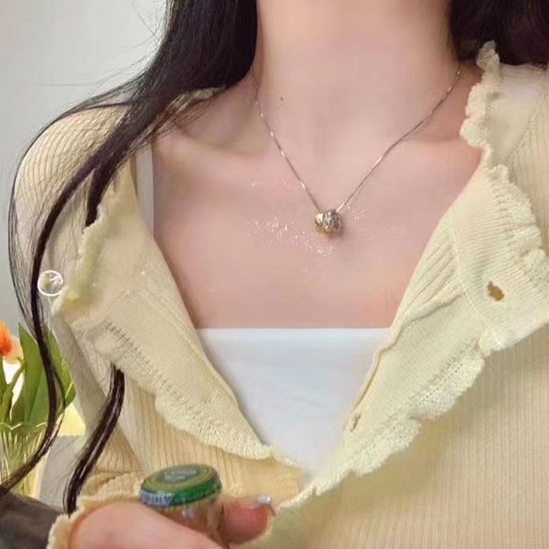 Women's Sweet Pure Love For Light Luxury Minority Design Necklaces