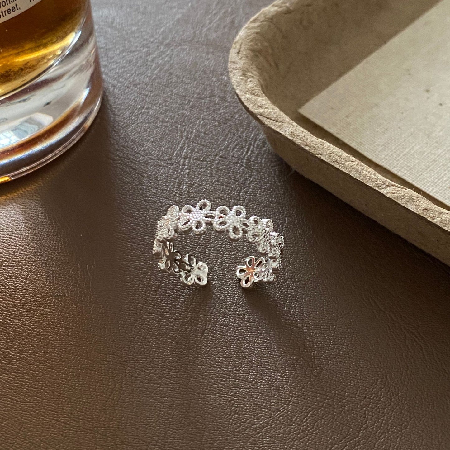 Women's Style Twin Geometric Zircon Metal Niche High-grade Versatile Shank Index Rings