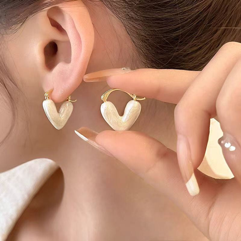 Love Heart Shape Female Design Unique Temperament Ear Earrings