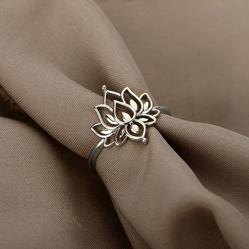 Lotus Flower Female Fashion Ancient Style Exquisite Rings