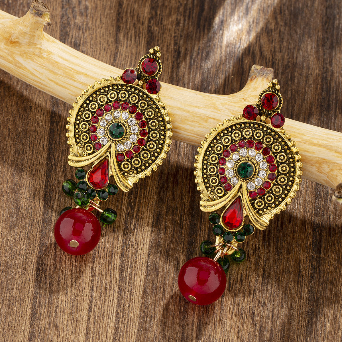 Women's Style Bohemian Palace Exaggerated Gold Imitation Earrings