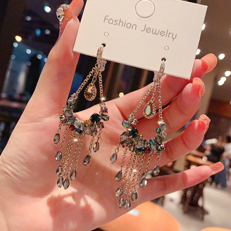 Retro Style Long Tassel Face Slimming Earrings