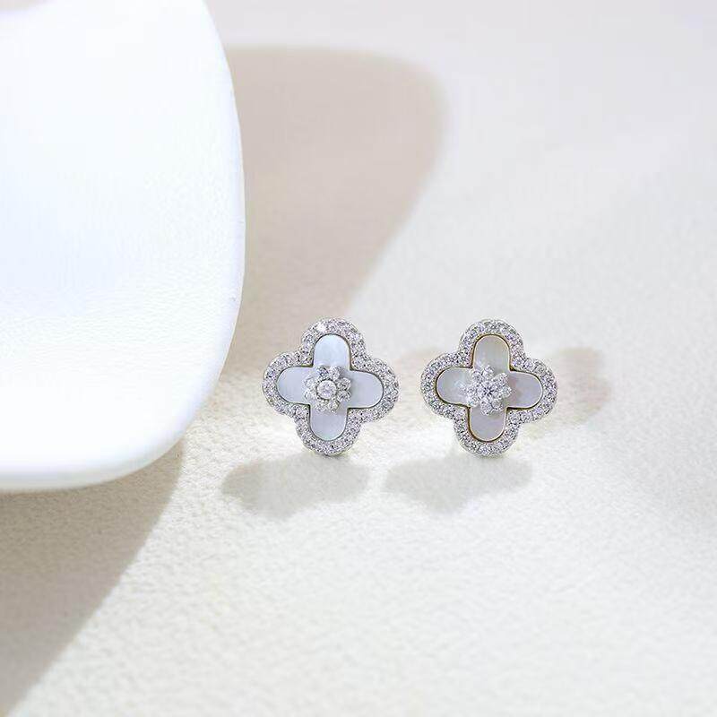 Women's Inlaid Zircon Lucky Four-leaf Flower Pink Imitation Fritillary Sier Light Stud Earrings