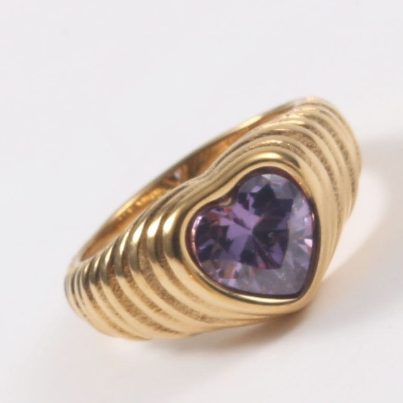 Peach Heart Zircon Bread Titanium Steel Gold Ring
