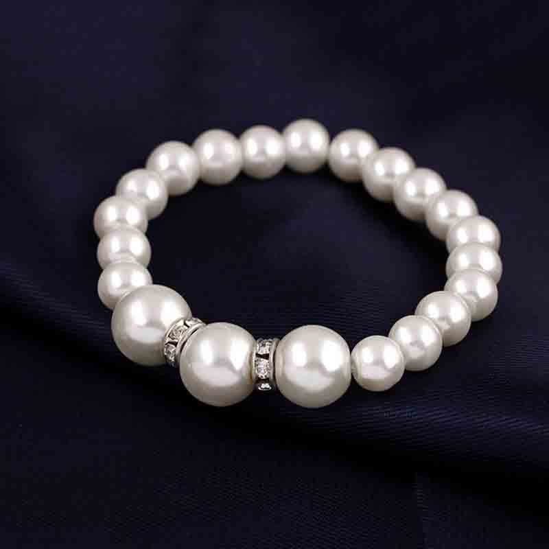 Women's Pearl Three-piece Gift For Mother Beautiful Necklace