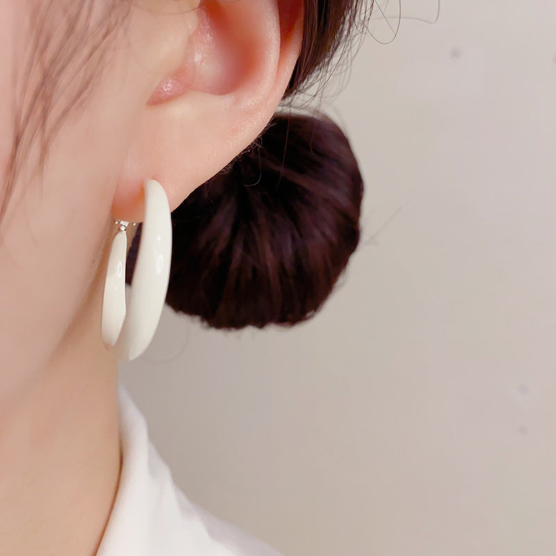 Women's Simple Dripping Oil Round Niche Personality Unique Design Light Earrings