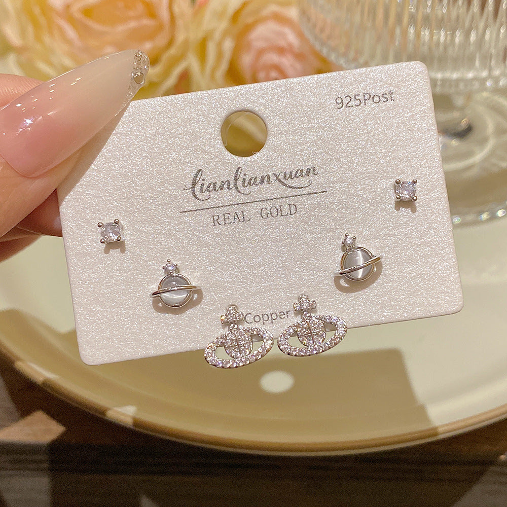 Women's Needle One Card Three Pairs Earings Small Delicate Summer High-grade Stud Earrings