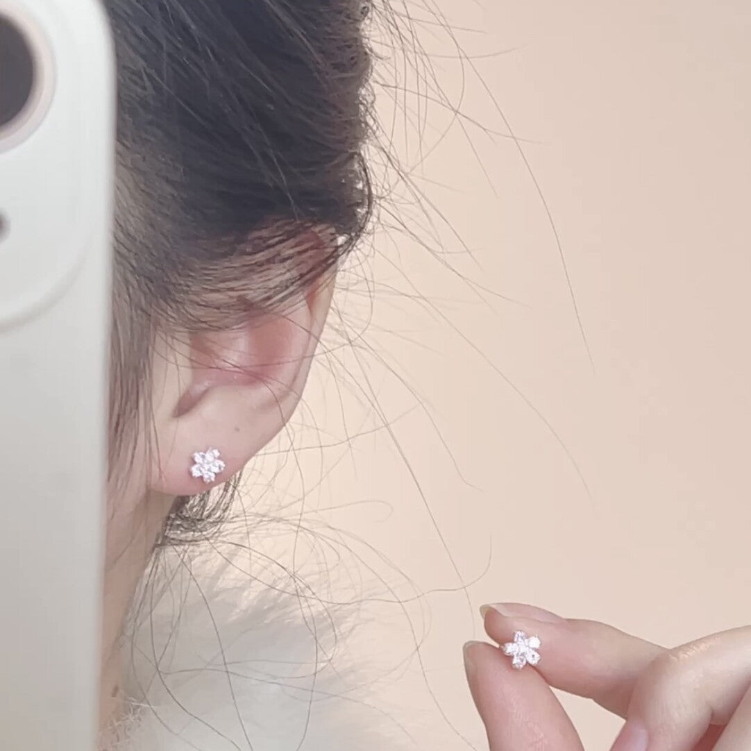 Little Flower Nut Female Temperament Light Luxury Sweet Earrings