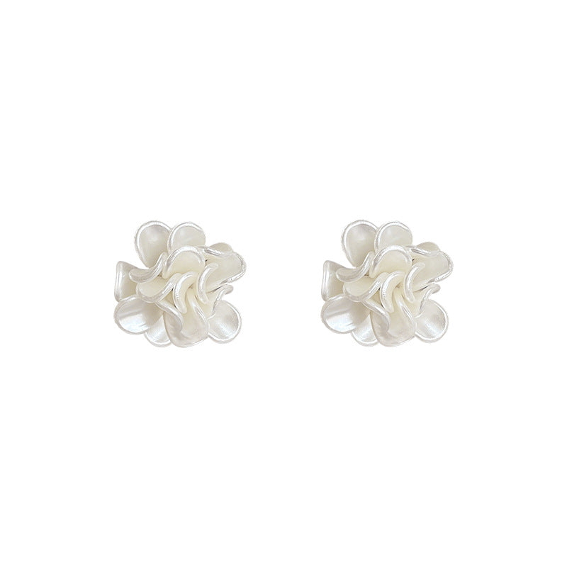 Women's Sier Needle White Flower Summer High-grade Temperament Camellia French Seaside Earrings