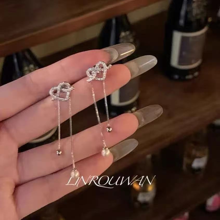 Luxury Pearl Water Drop Niche High Sense Temperament Fashion Earrings